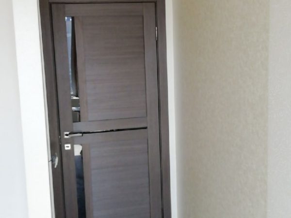 Установка дверей в квартире